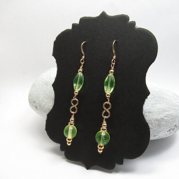 14k gold filled and Uranium glass bead earrings - Picture 9 of 9